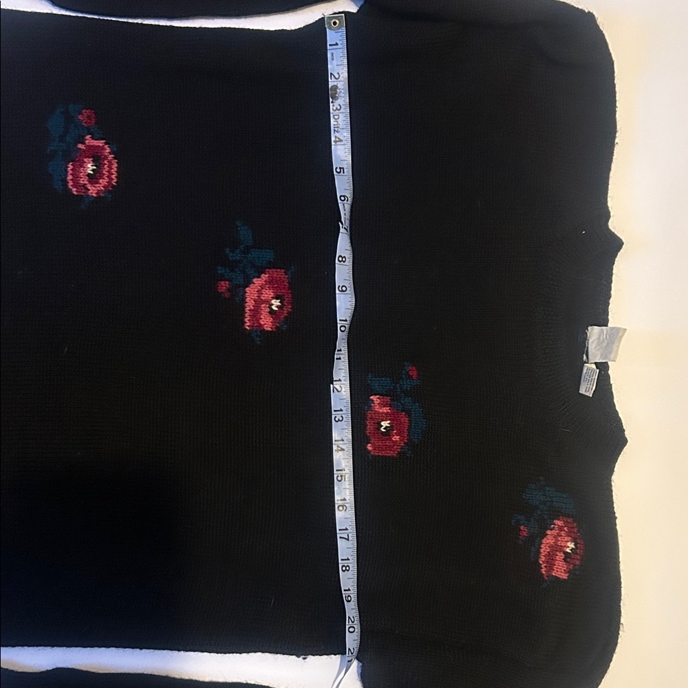 Floral Black Sweater - Picture 3 of 7